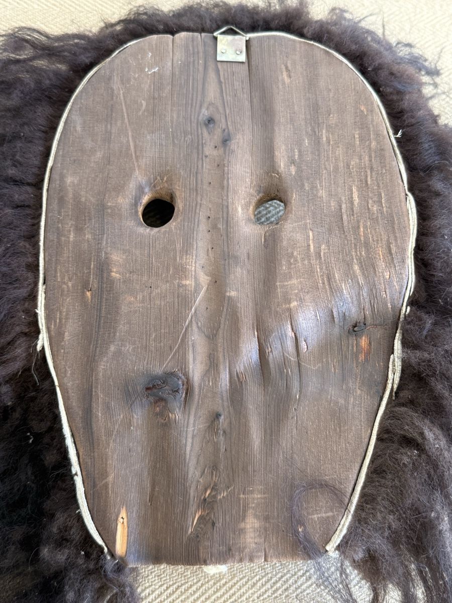 Altro in Antiquarato & Arte: Alte grosse Walliser Holzmaske Lötschentaler Tschäggätta   – Usato da Konolfingen venduto da petzipetz 2