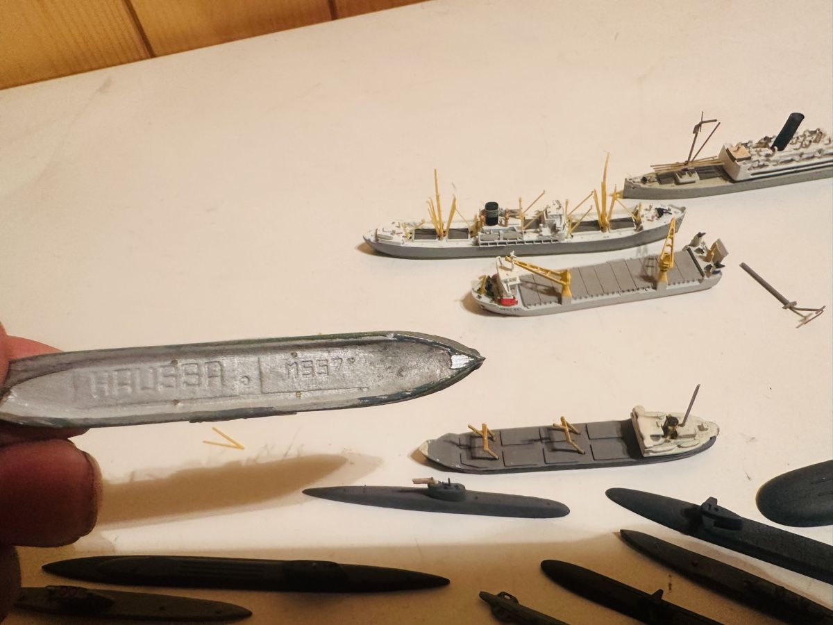 Kit di modellismo & Modellini statici: 35 Stk model Schiffen – Usato da Dietikon venduto da moradi24 6