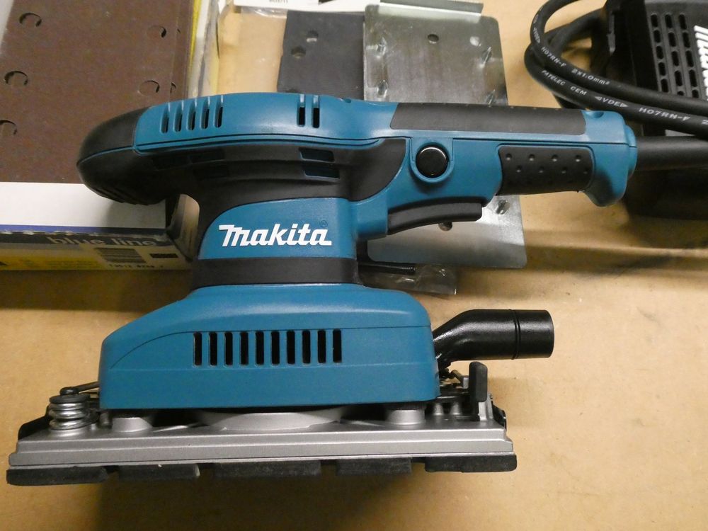 Makita BO3711J Schwingschleifer 190W M. Elektronik+Koffer Schleifer Schleifgerät | 199809