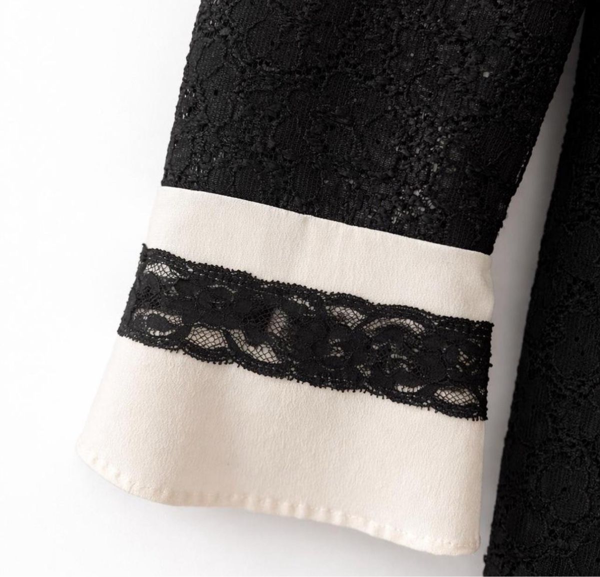 Sandro Vestiti: Sandro black lace dress – Nuovo (secondo la descrizione) da Paradiso venduto da Edith_store 3