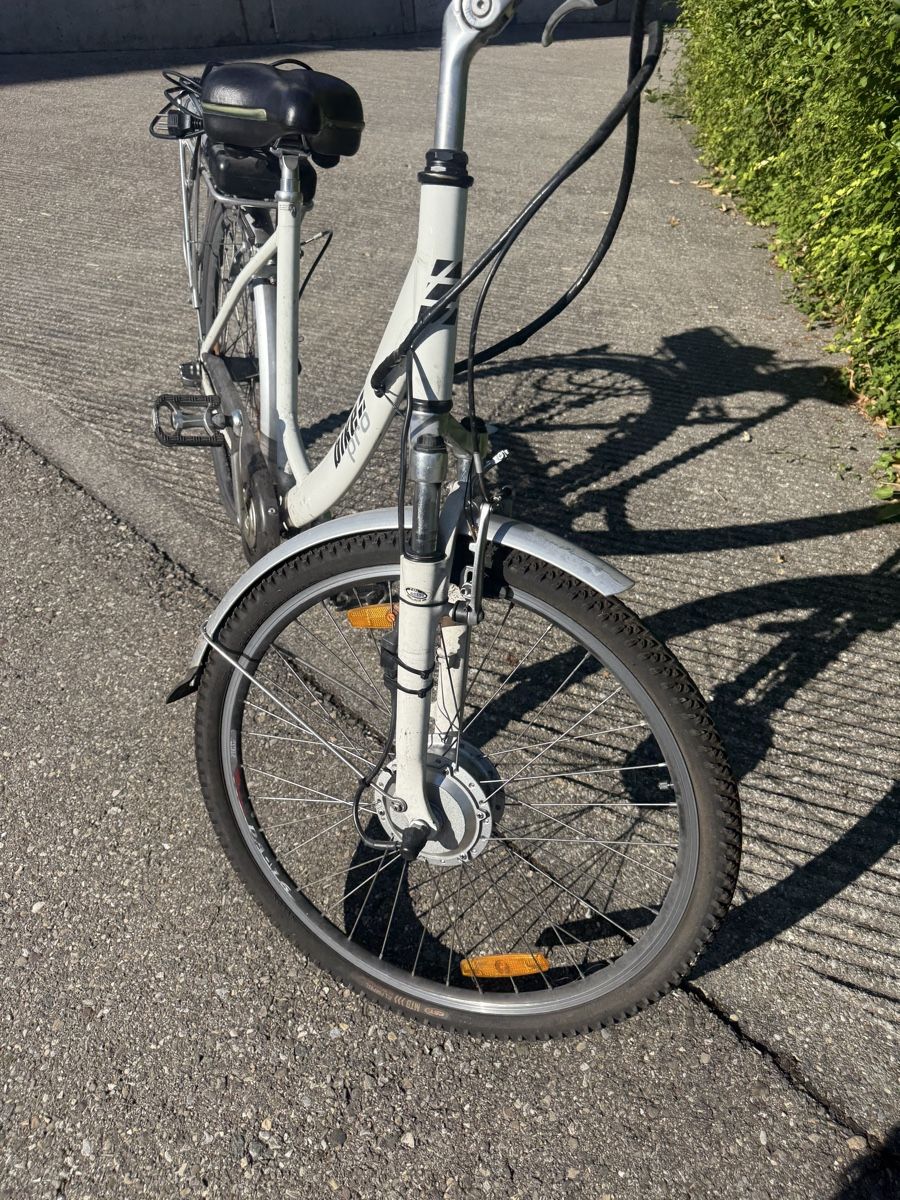Velos: Bike2 E-Bike  – Defekt aus Steinmaur von Bal-Rajmi1 3