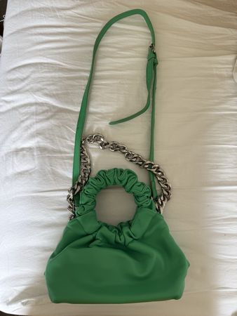 ALLES MUSS WEG BIS ZUM 15.06 Small green bag