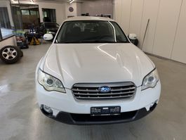SUBARU LEGACY OUTBACK 2.5i ab Platz