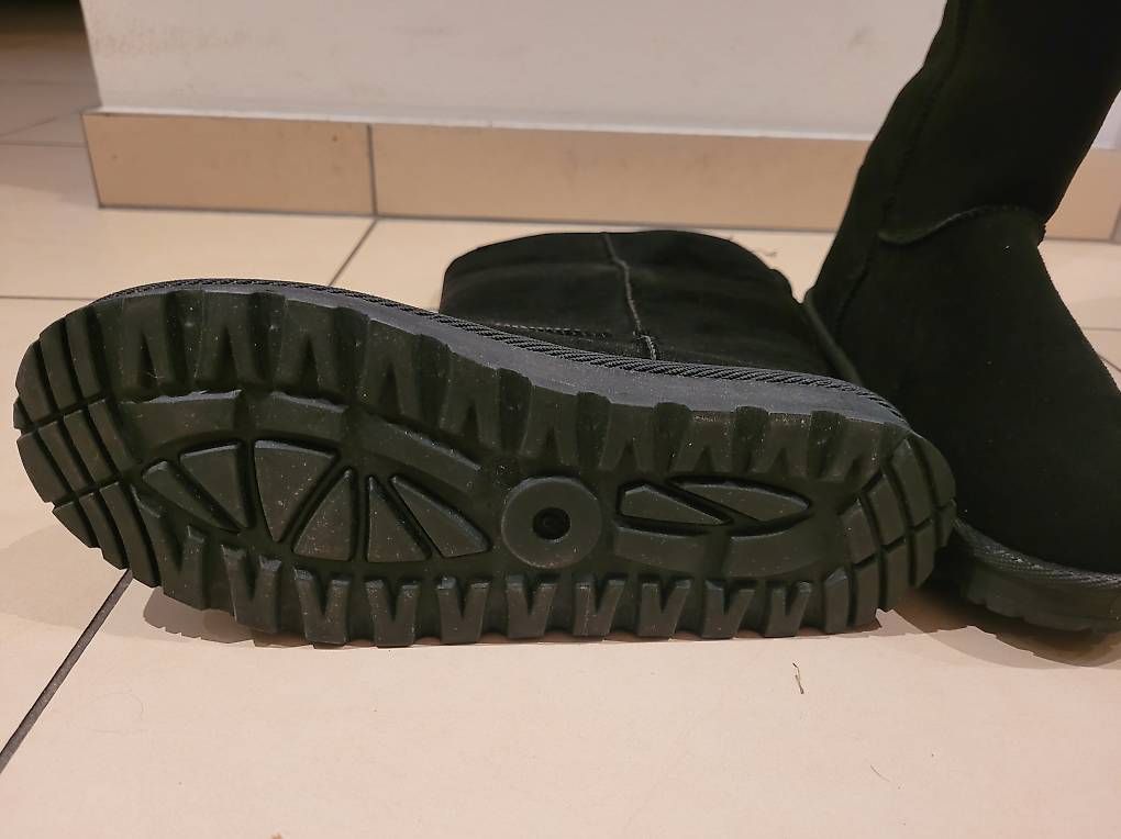 Scarpe da donna: Stivali NUOVISSIMI – Usato da Lugano venduto da Antonella68 2