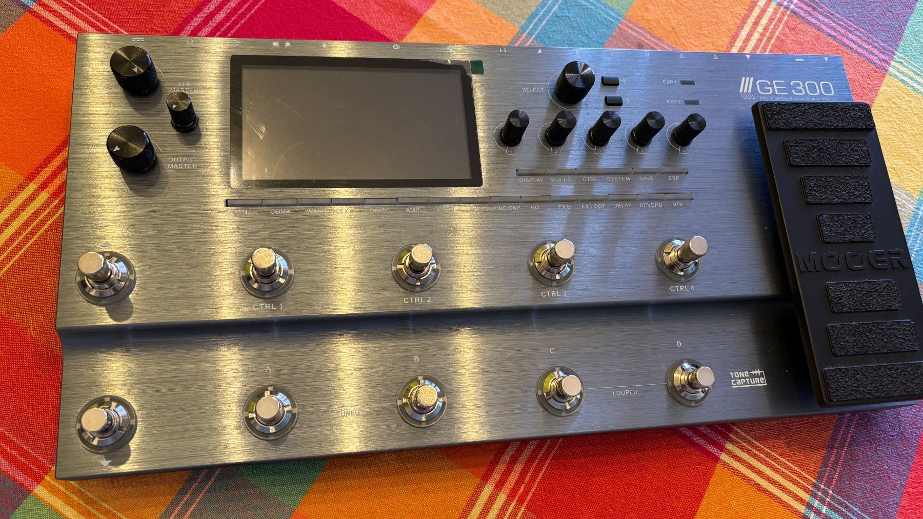 Mooer Strumenti musicali: MOOER GE300 Amp modelling, synth & Multi Effects – Usato da Lamboing venduto da Heureux