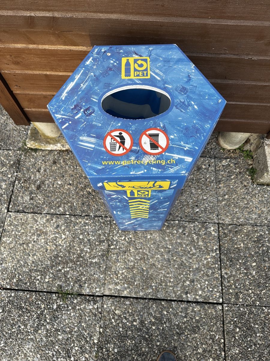 Altro per Ufficio & Commercio: PET Recycling Container / Abfallbehälter, Top Zustand! – Usato da Urdorf venduto da VukKar 1