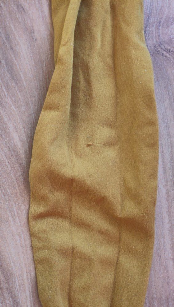 Calze & Collant: Blickdichte gelbe Strumpfhose, Gr. S – Usato da Lugano venduto da kat_lm5b 3