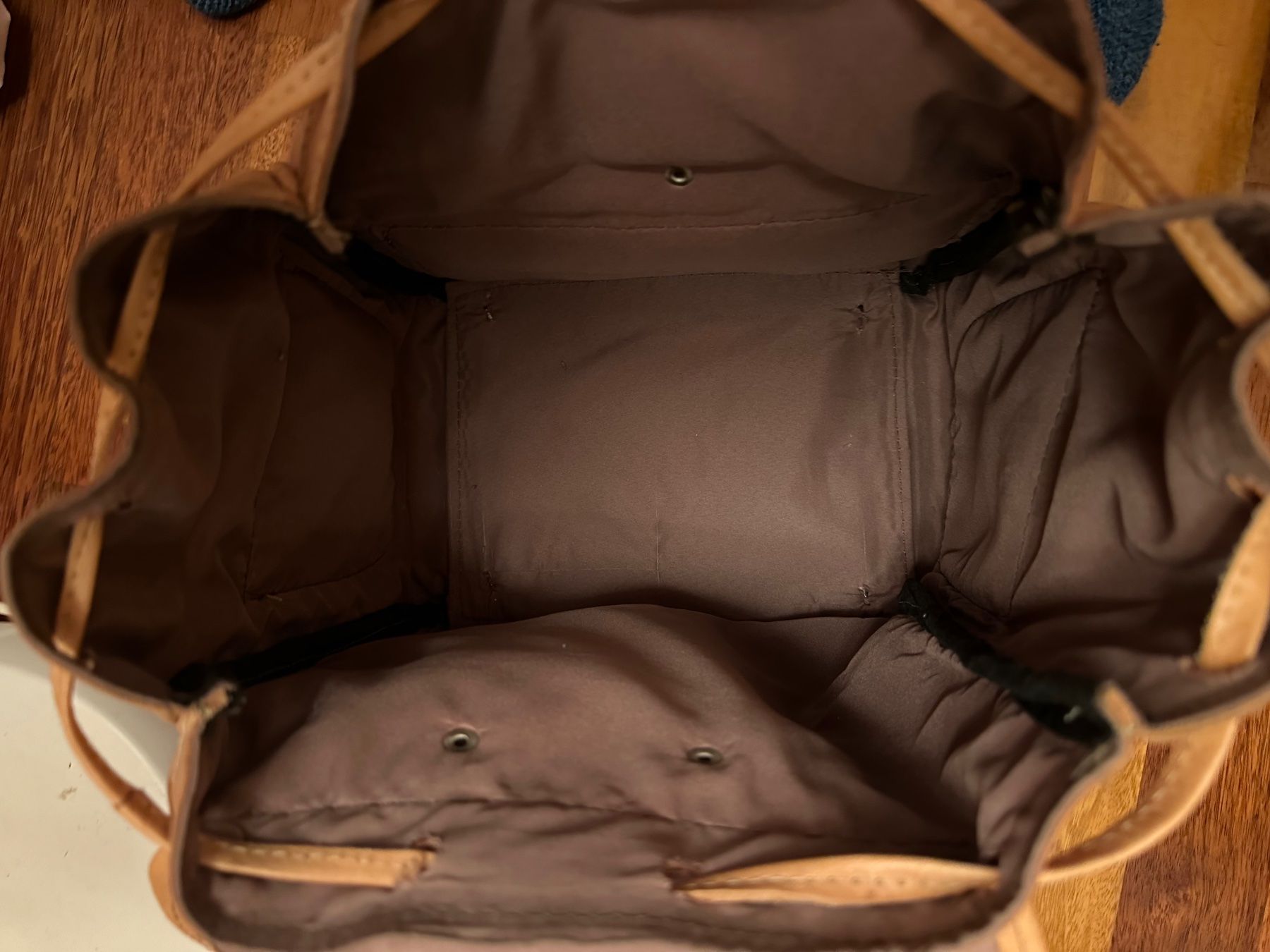 Zaini: Leder Rucksack neu – Usato da Herzogenbuchsee venduto da SaRaDe77 5