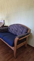 Kleines antikes Sofa