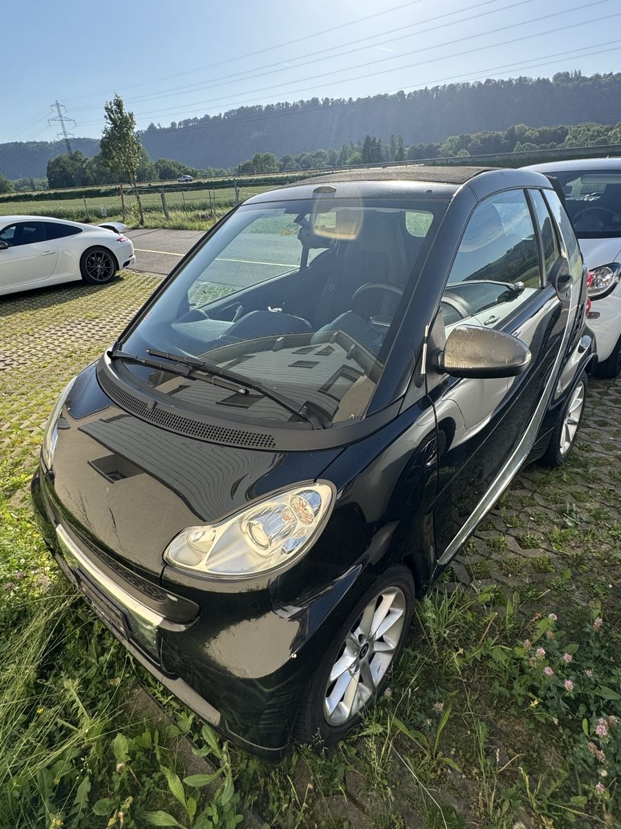 Smart Automobili: Smart Fortwo 451 2011 | 84CV | Cabriolet – Usato da Henniez venduto da ROCKZILLA 2