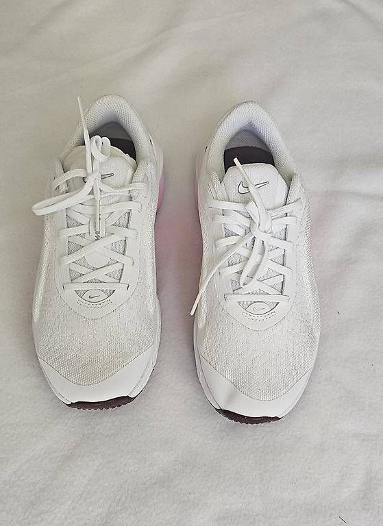 Nike Scarpe da donna: Nike Performance Schuhe – Nuovo (secondo la descrizione) da Balsthal venduto da dra_292z 2