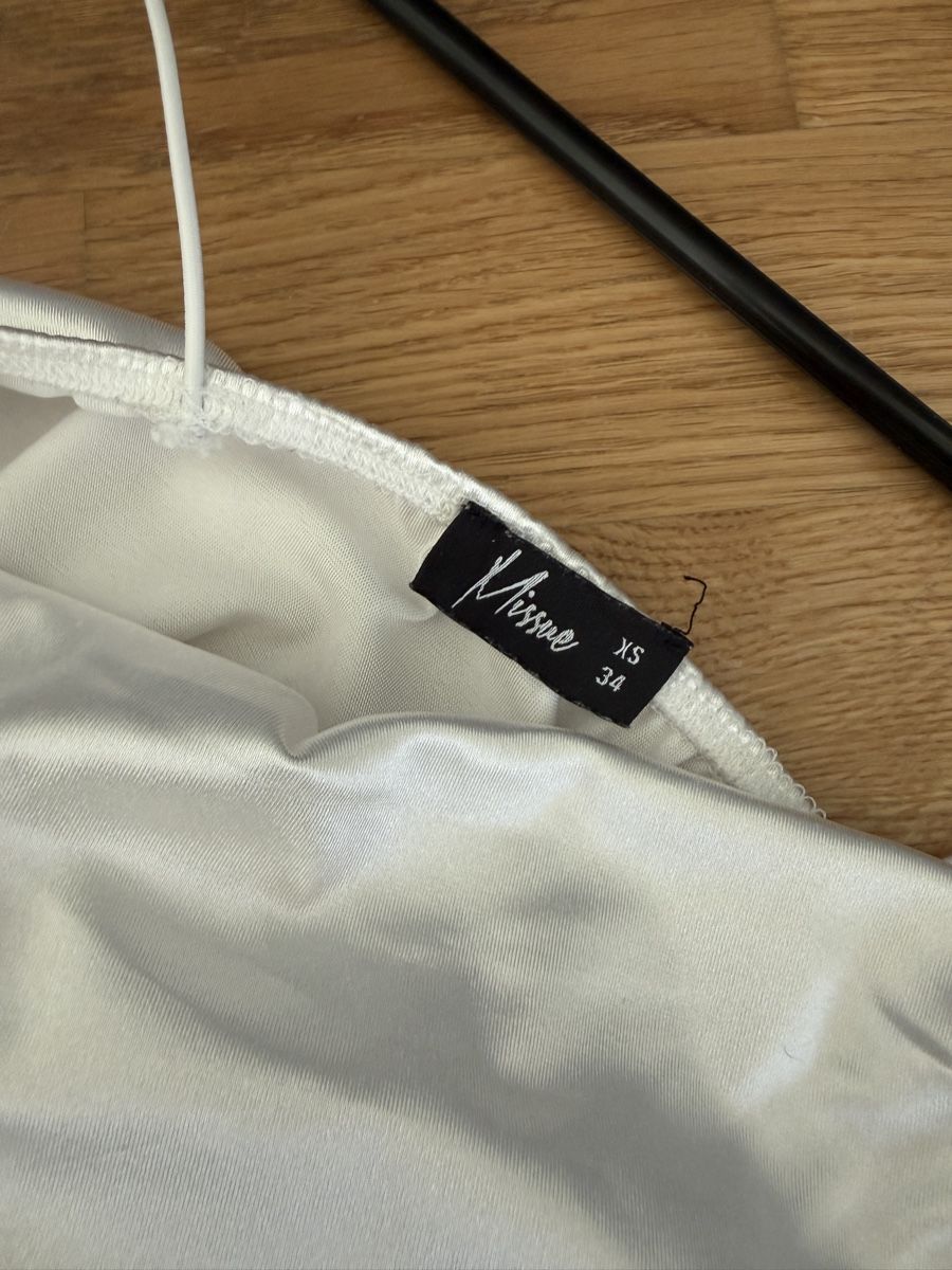 Vestiti: Satin Kleid – Usato da Brunnen venduto da pel_vk7g 2