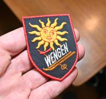 VINTAGE Badge WENGEN  nos ST. GALLER STICKEREI sonne