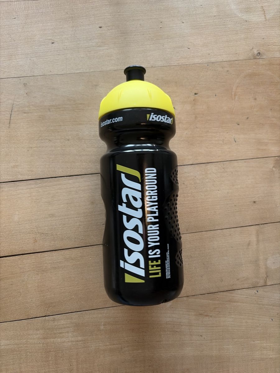 Isostar Borracce & Thermos: Trinkflasche Isostar Neu! – Nuovo (secondo la descrizione) da Winterthur venduto da ju-roots
