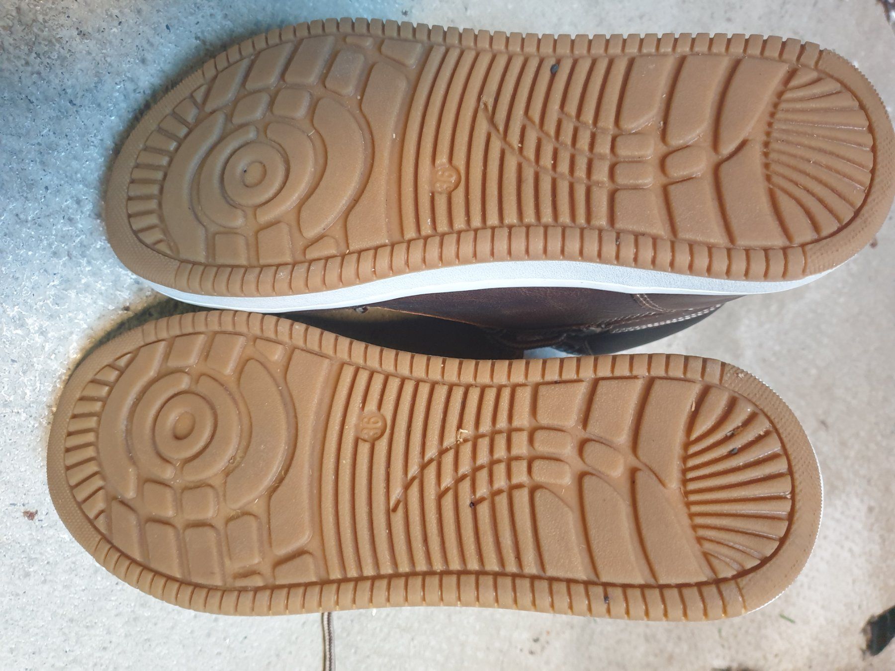 Schuhe für Jungen: Chaussures d'hiver Memphis One pointure 36 – Neu (gemäss Beschreibung) aus Lausanne von Af2016 3
