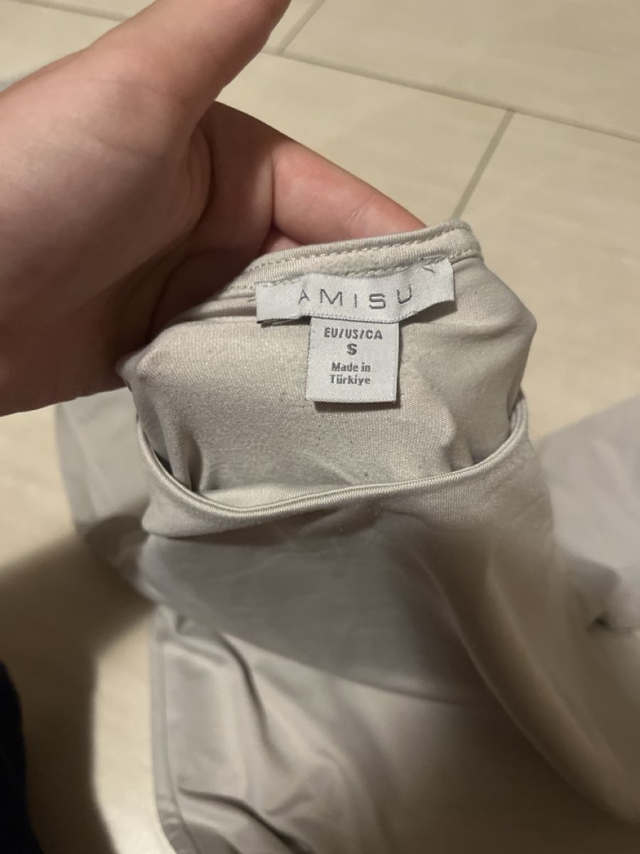 Top: Body New Yorker – Usato da Icogne venduto da Molfo 3