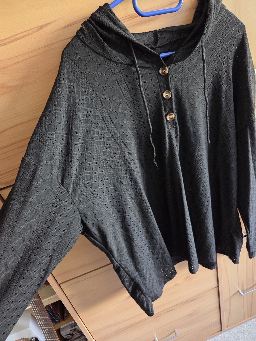 Maglioni & Felpe: Grosse Grösse Übergangs Kapuzen Pulli ca Gr.50 bis 54 Black – Nuovo (secondo la descrizione) da Winterthur venduto da katzen07 2