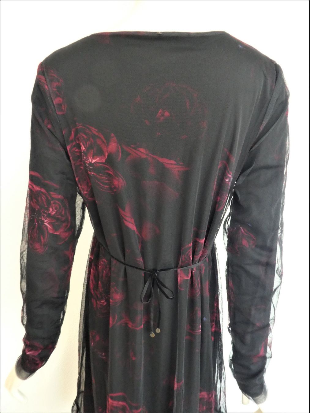 Nile Kleider: NILE Kleid Details, Gr. S – Gebraucht aus Berneck von chouchou1415 5