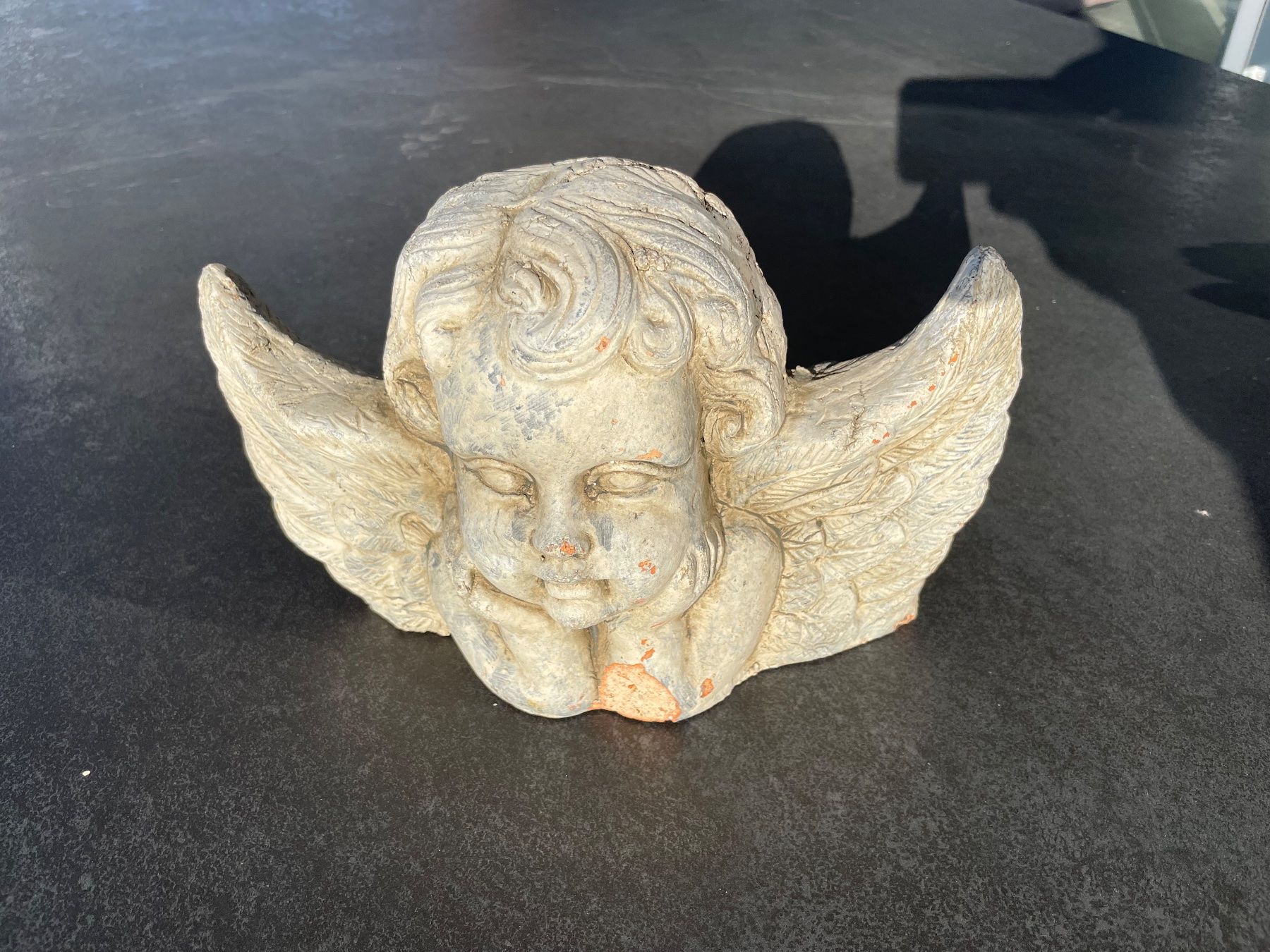 Statuette: Engel aus Stein Grabschmuck Deko – Usato da Klingnau venduto da Quasimondo 2