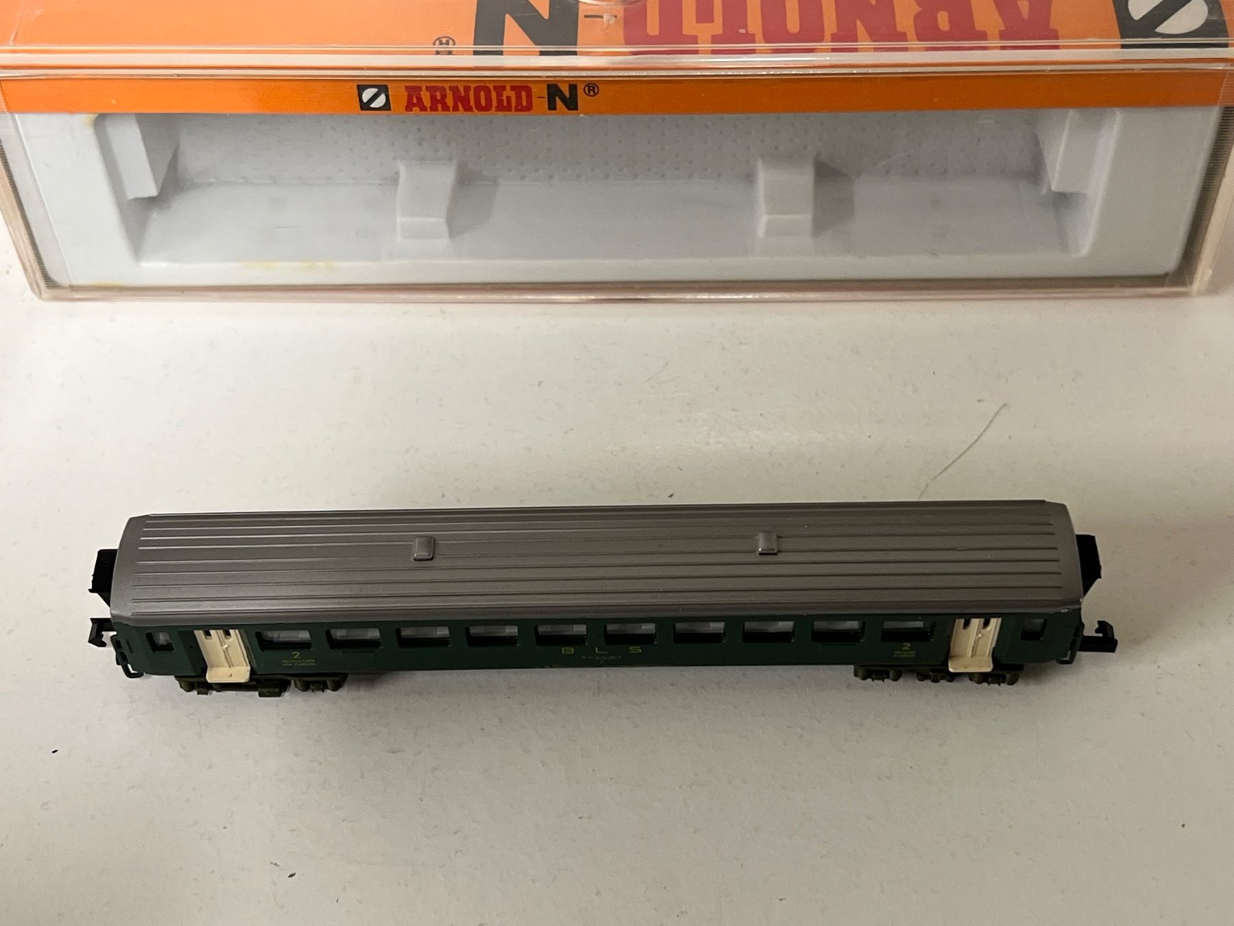 Arnold Modellini di ferrovie: Spur N Arnold Rapido BLS 2.Klasse 826-8 – Usato da Geroldswil venduto da TopTrain54 5