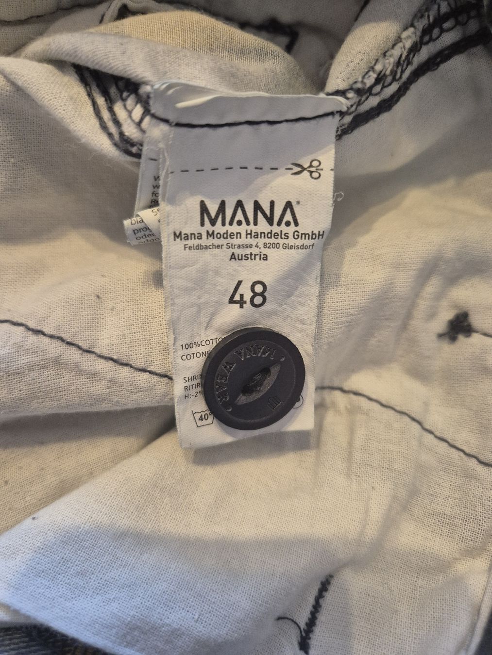 Pantaloni: Karierte Shorts "Mana" (Gr. 48) – Usato da Gams venduto da tischi97 3