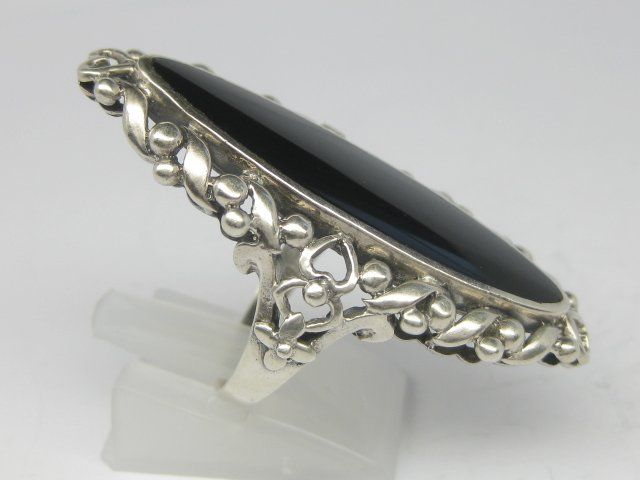 Anelli: Antik Ring Silber 925 Onyx Schiffchen florale Muster Gr. 58 – Usato da Ermatingen venduto da prior_time 3