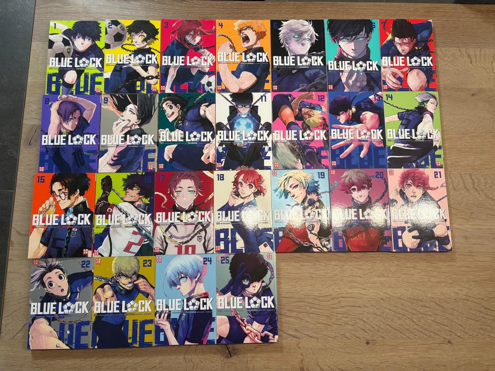 Fumetti: Blue Lock Manga, Band 1-25 – Usato da Bünzen venduto da Matom23 1