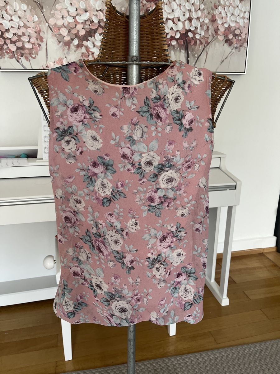Camicette: Bluse mit Rosen, Grösse S – Usato da Solothurn venduto da Bobesch08 4