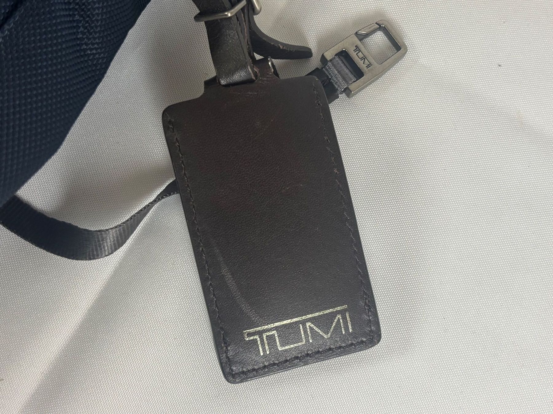 Tumi Borse: Tumi Umhängetasche Blau/Braun – Usato da Wettingen venduto da Wendemarket 3