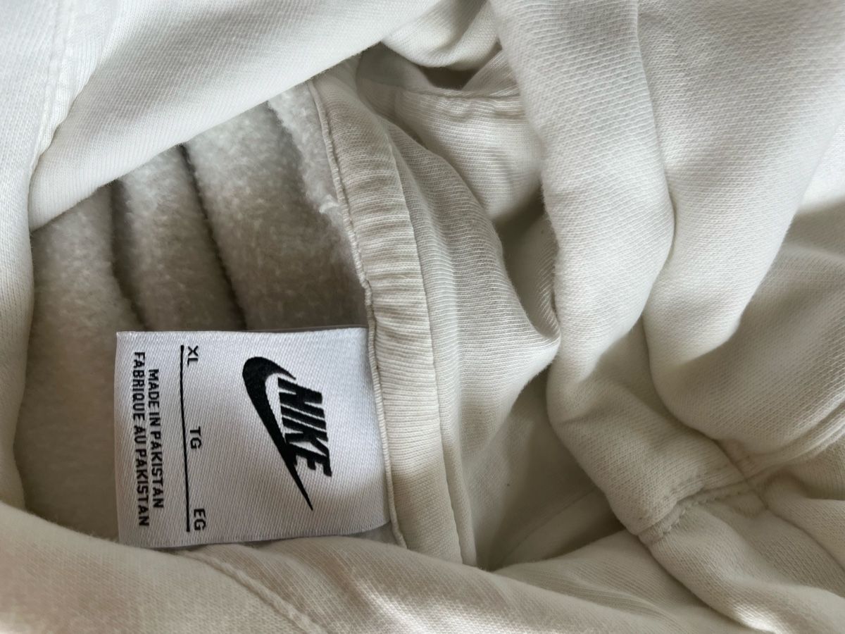 Nike Pulls & Sweat-shirts: Nike Pullover weiss – D'occasion à Zollikofen par KundB 2