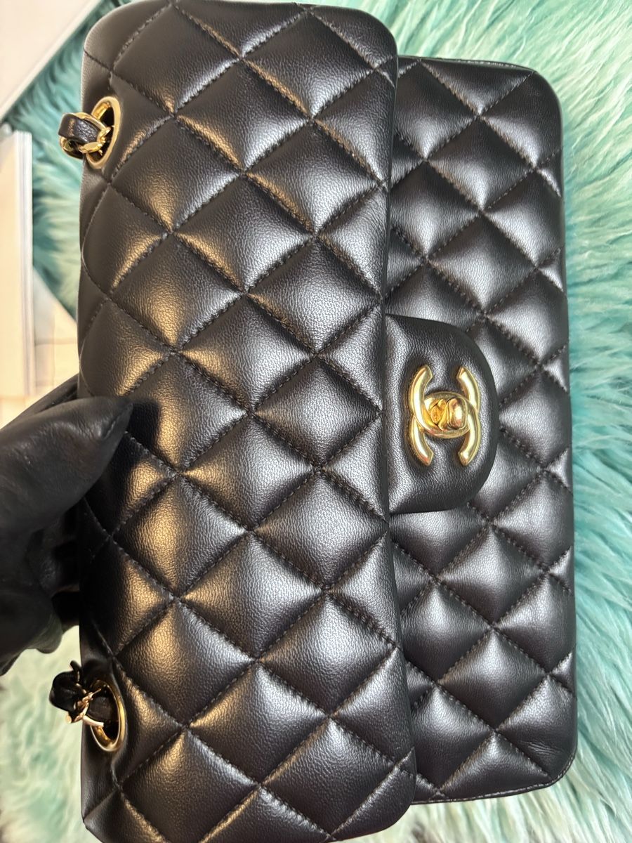 Chanel Taschen für Damen: Chanel classic S, originale fullset – Gebraucht aus Regensdorf von rai_tbz2 1