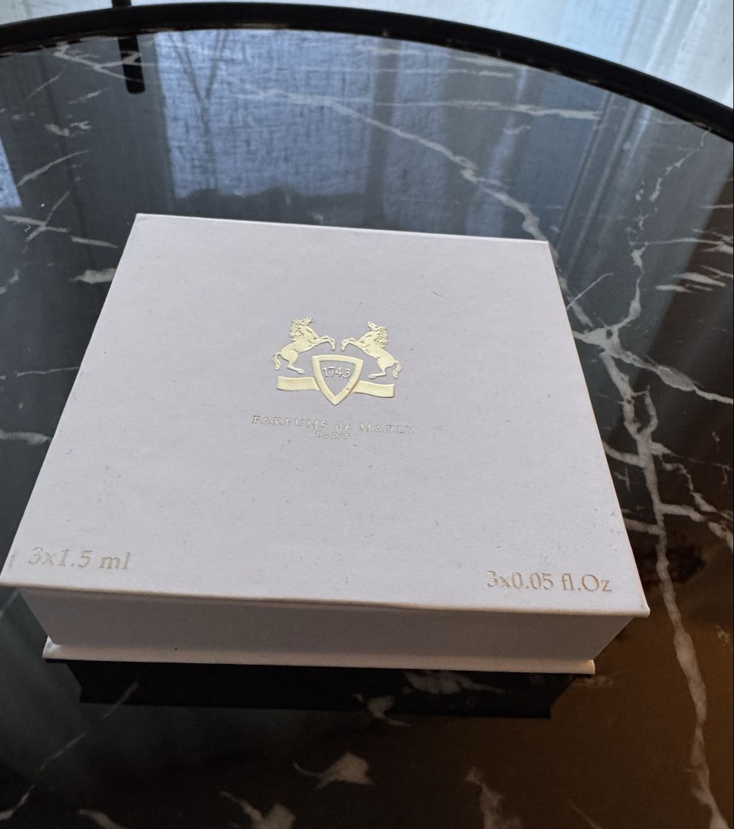 Profumi & Eau de Toilette: Parfums de Marly Probenset – Nuovo e nell'imballaggio originale da Brislach venduto da efdee87