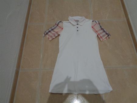 Burberry schönes Kleid, 12J 152 NP 259