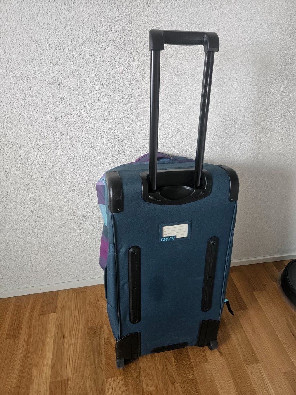 Dakine Reisekoffer: Dakine Reisetasche mit Rollen – Gebraucht aus Rüti ZH von looren94 6