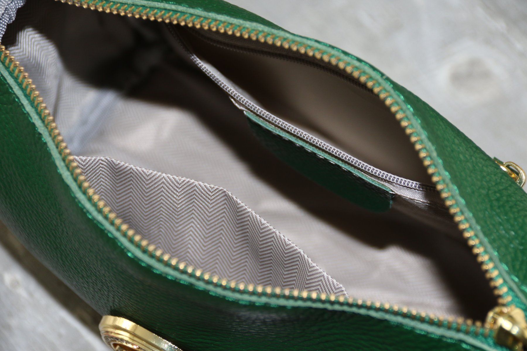 Borse da donna: Neue mega schöne echt Ledertasche – Nuovo (secondo la descrizione) da Oberwil-Lieli venduto da Svetlana28 6