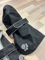 2 Stk. Hundemantel / Neu und ungetragen 