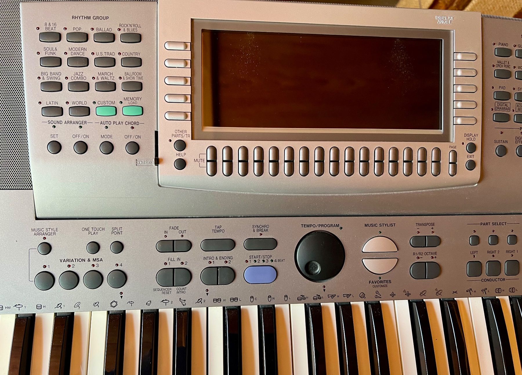 Technics Strumenti musicali: Technics KN6000 - Top-Zustand - Schnäppchen ab 1.-- Franken – Usato da Dällikon venduto da Petrage 3