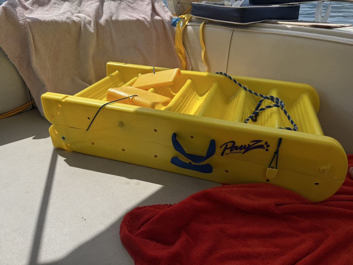 Leitern: Badeleiter für Hunde fürs Boot  – Neu (gemäss Beschreibung) aus Schmerikon von Titomel