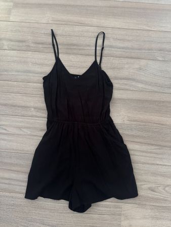 Jumpsuit kurz schwarz Gr. XS von H&M
