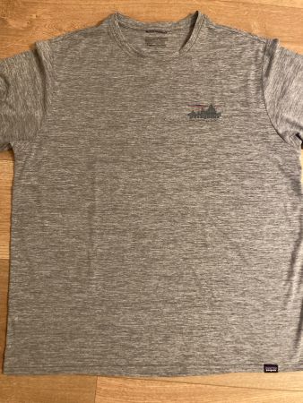 Patagonia Capilene Cool Daily Gr. L Grau neuwertig