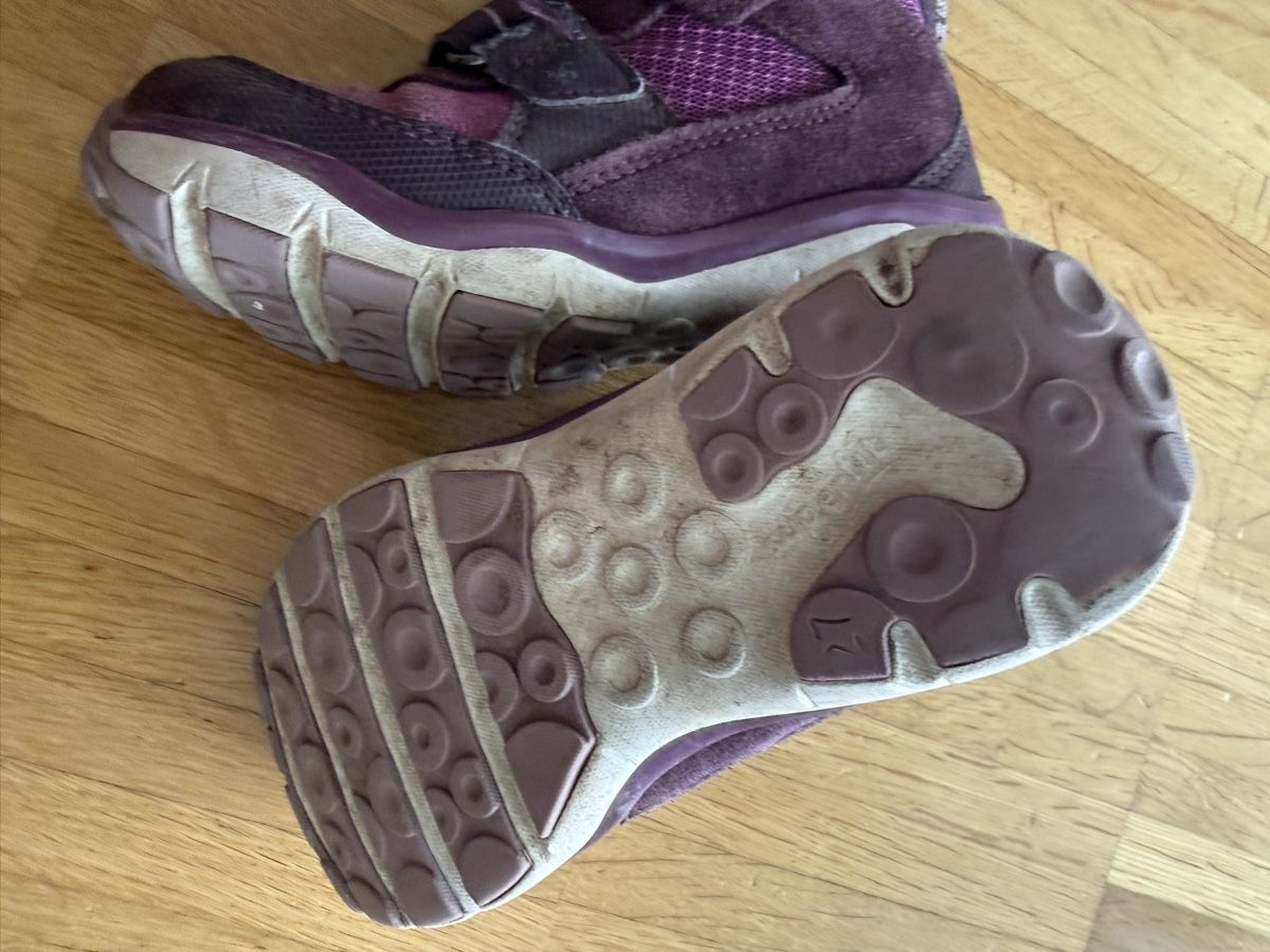 Superfit Scarpe per ragazze: Superfit Halbschuhe Gr. 27 – Usato da Schwerzenbach venduto da Le_roy 1
