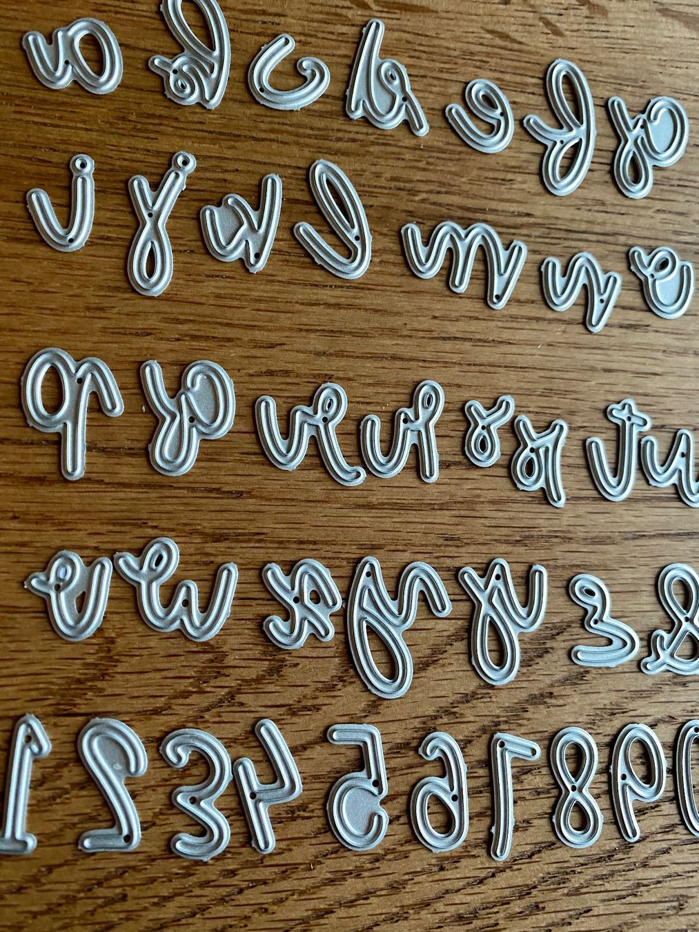 Schablonen: Sunny Studio Die Cutting Set Alphabets & Numbers Script – Gebraucht aus Dietlikon von Kitaa 1