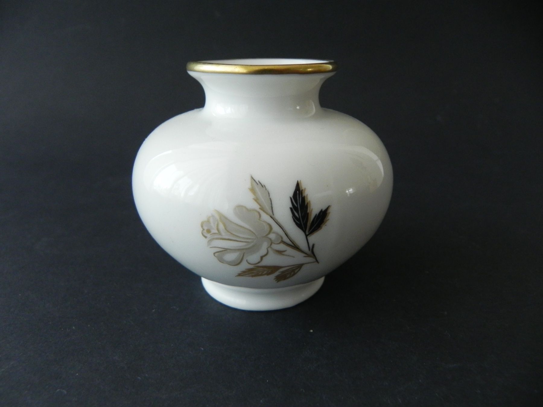 Vasen & Gefässe: Hübsche Miniatur Vase von Langenthal 1958 – Neu (gemäss Beschreibung) aus Zürich von LodgE-21
