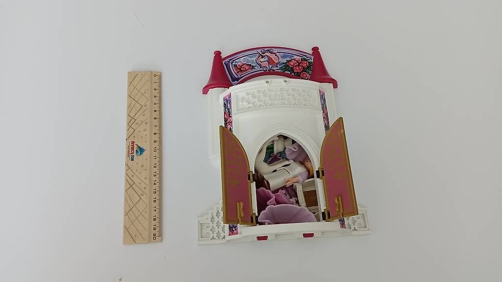 Casette per bambini: Petit château Playmobil avec princesses – Usato da Thônex venduto da dcas-1226 2