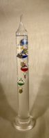 Joli Thermomètre de Galilée en verre – 23 cm