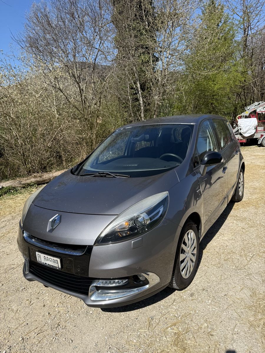 Renault Autos: Renault Scenic, 1.5 dCi, – Gebraucht aus Bretzwil von angel094