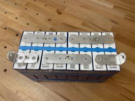 12 Volt Akku mit einer Kapazität von 210 Ah (Block Nr. 4)