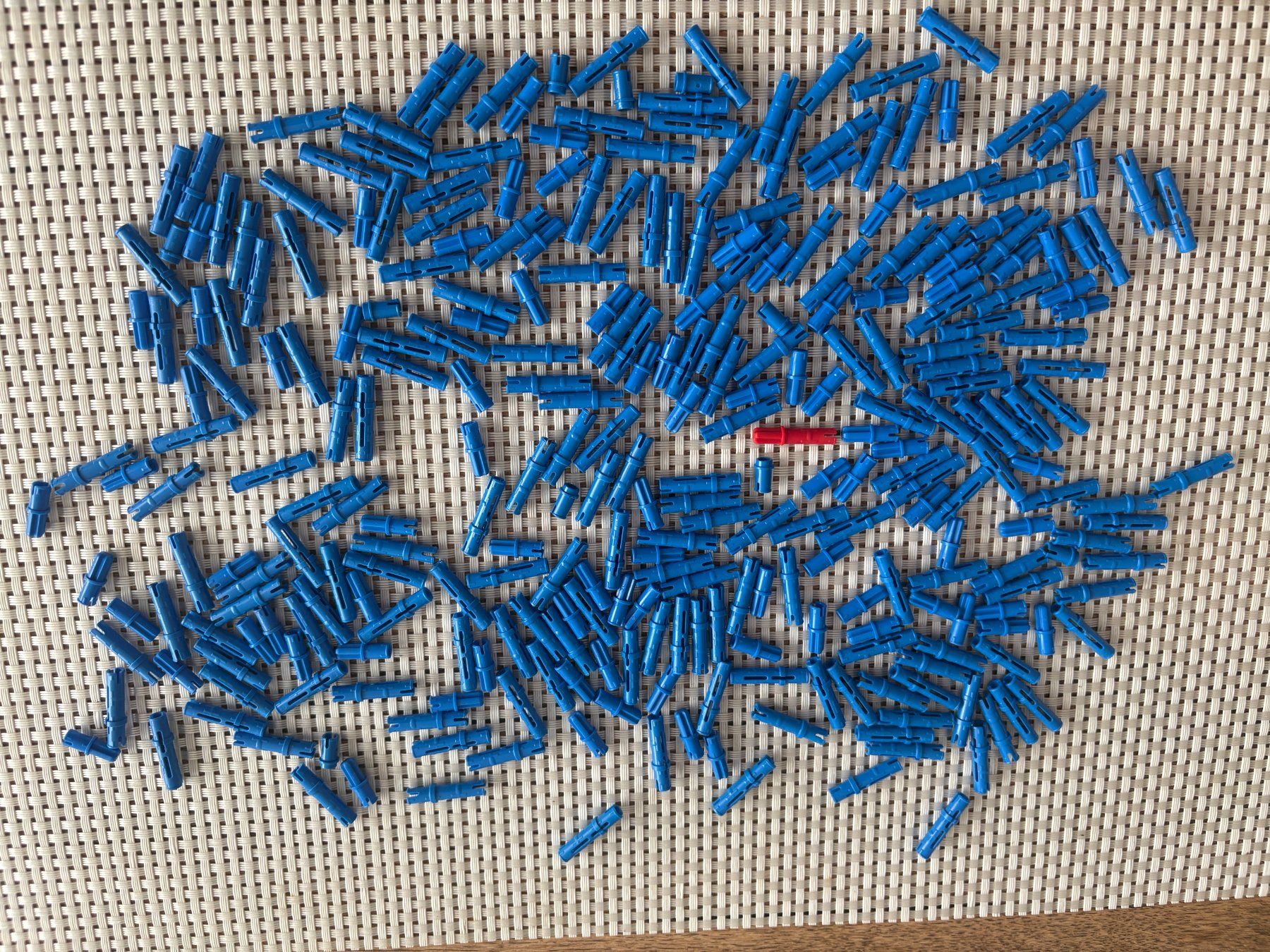 Lego Kit di costruzioni: Lego Technik blaue Pins Pin Stecker LotP – Usato da Buochs venduto da Techtelmechtel