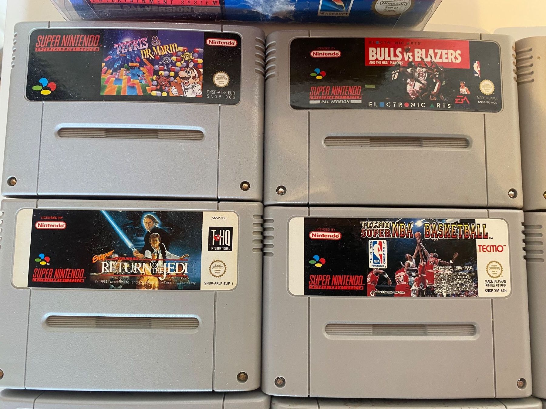 Nintendo Konsolen: Nintendo SUPER NES + jeux + accessoires – Gebraucht aus St-Prex von Okoala 6