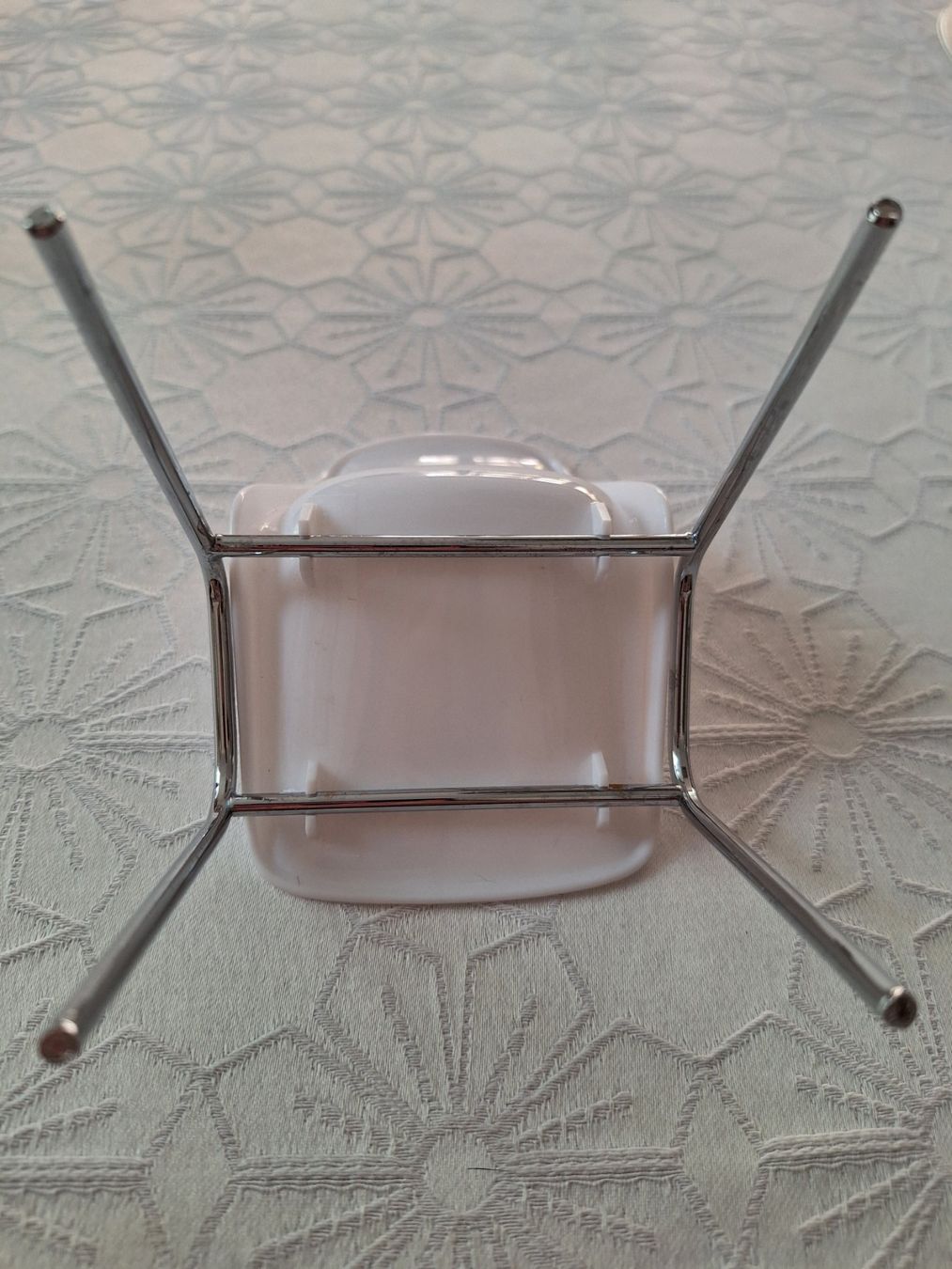 Chaises: Miniatur Stuhl Weiss – D'occasion à Turgi par Markito0 1
